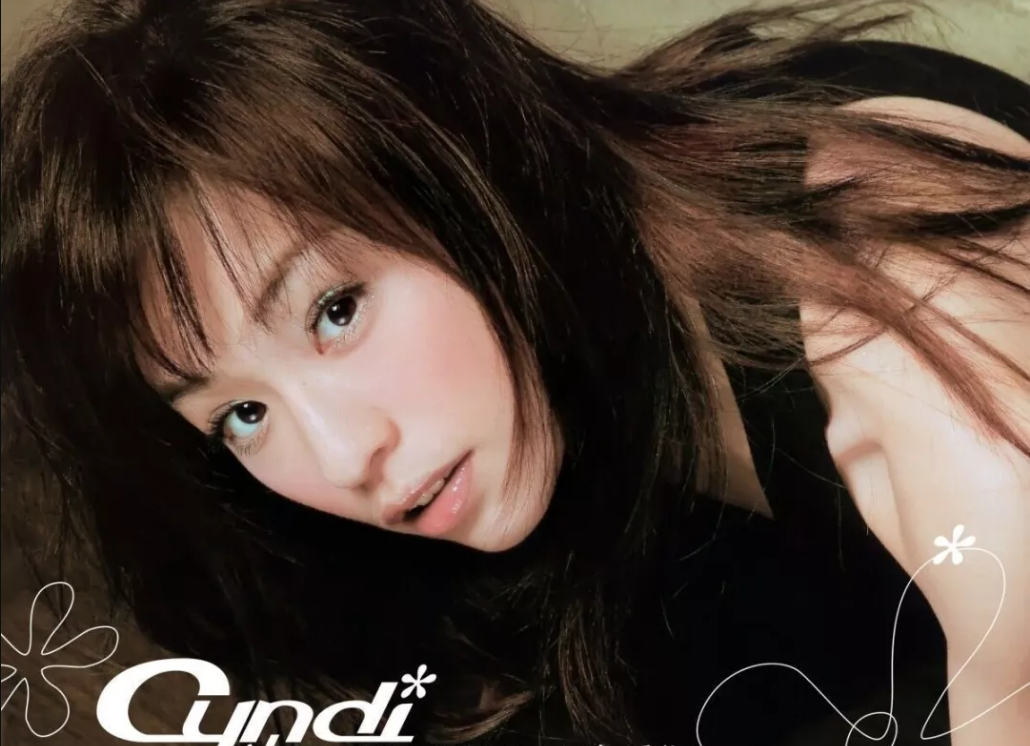 演出资讯2003年王心凌携首张专辑《cyndi begin》正式出道,凭借《当你