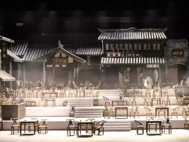 茶馆宁波站上,导演将会以独特的前沿美学体系占据世界顶级戏剧舞台