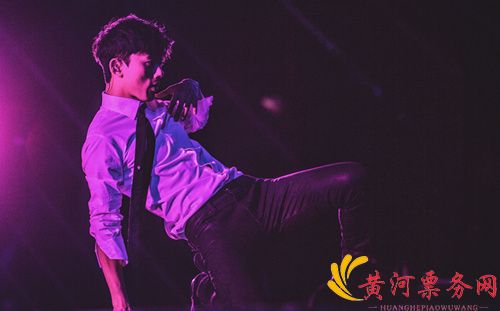 张杰