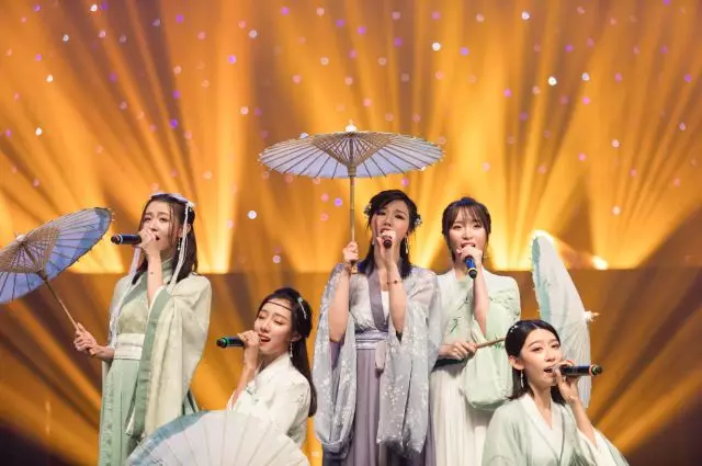 2019七朵组合深圳演唱会