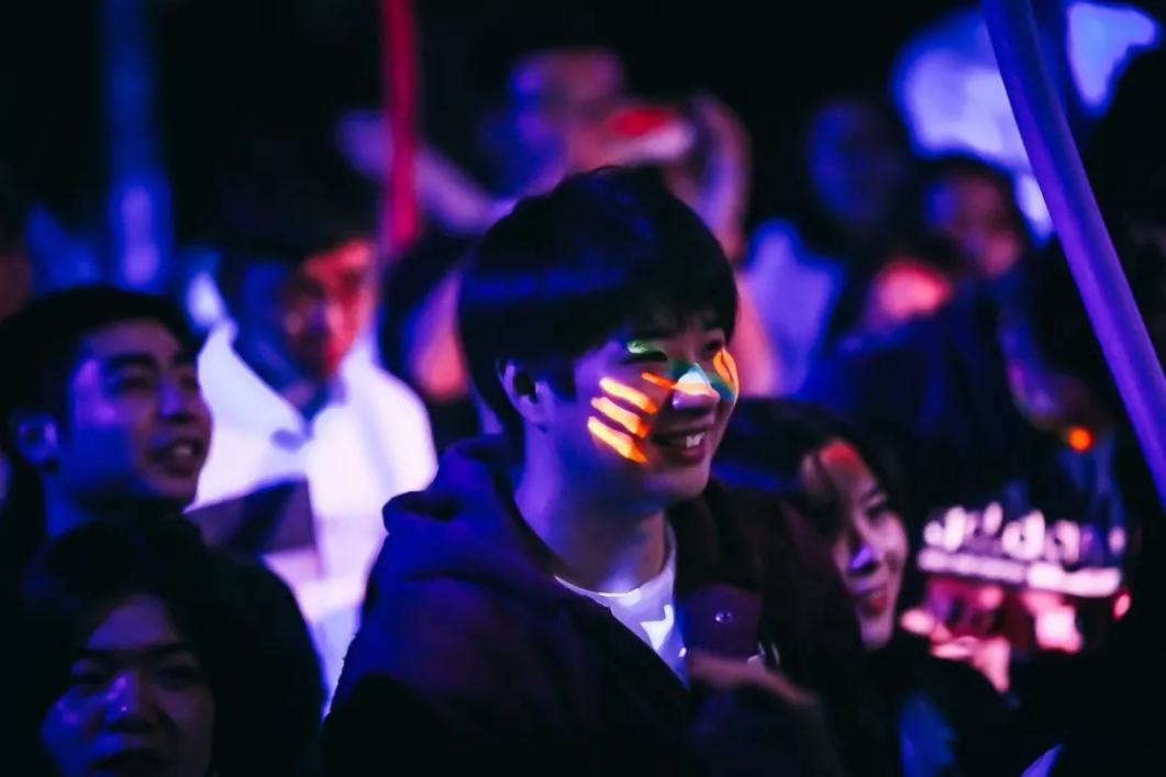 2020广州跨年超模DJ荧光派对