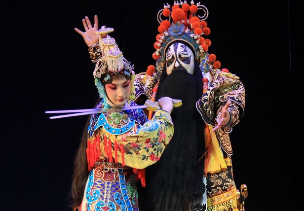 京剧《霸王别姬》目前哪一站有演出？