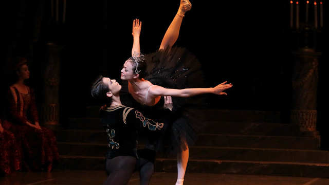 2022上海芭蕾舞团《天鹅湖》-北京站