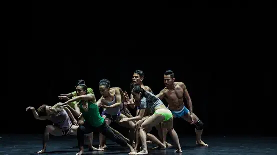 2022上海金星舞蹈团现代舞《三位一体》-佛山站