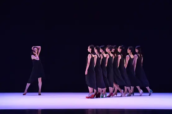 2022上海金星舞蹈团现代舞《三位一体》-佛山站