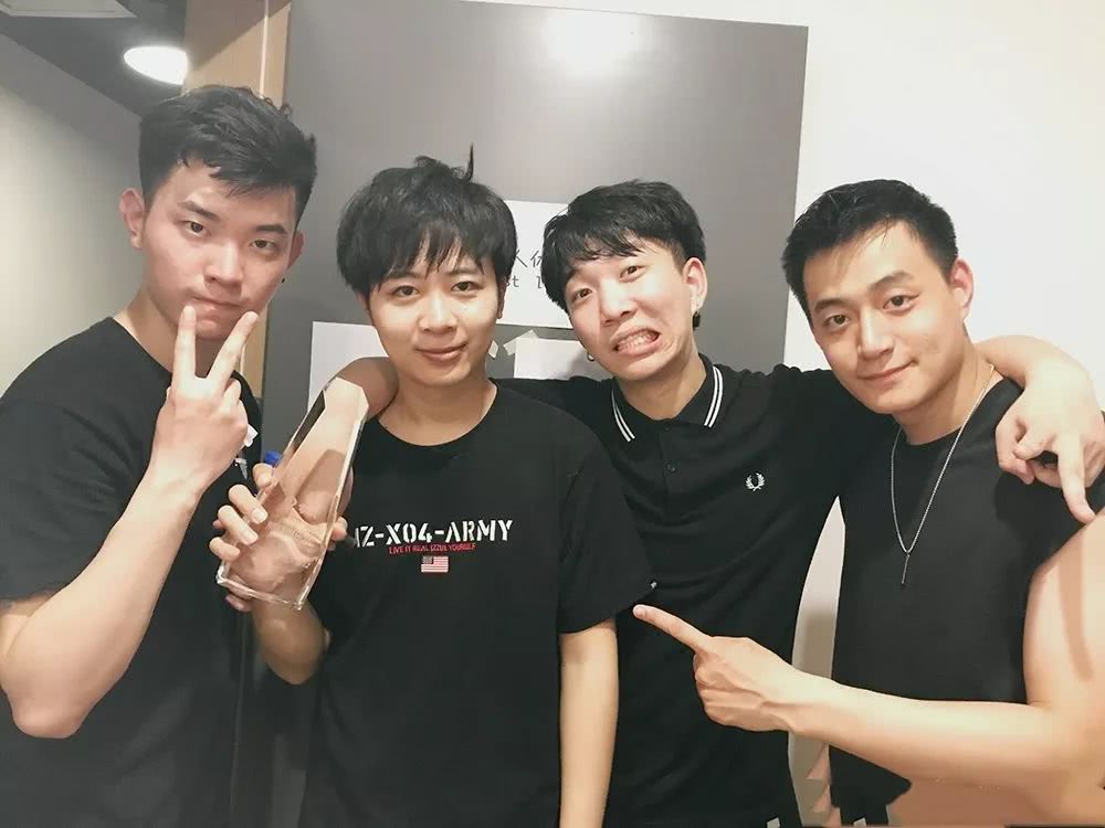 熊猫眼乐队济南演唱会（时间+地点+门票）