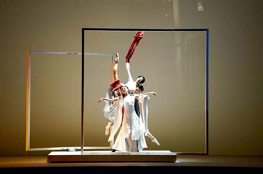 2022“相约北京”奥林匹克文化节暨国际艺术节·苏州芭蕾舞团原创芭蕾舞剧《我的名字叫丁香》-北京站