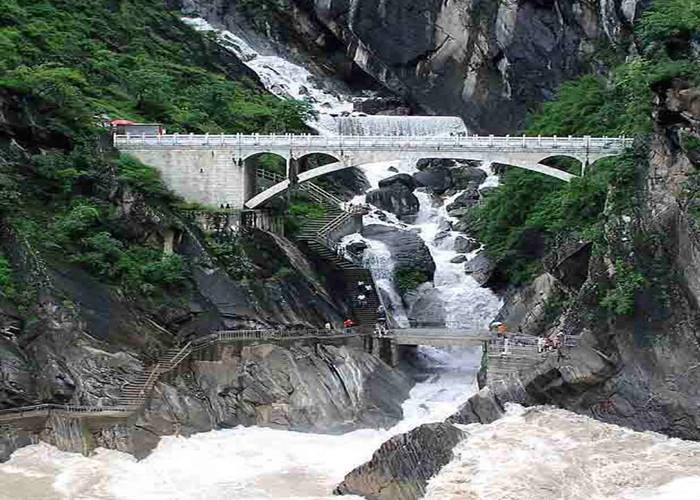云南虎跳峡（丽江段）地址、开放时间、门票价格