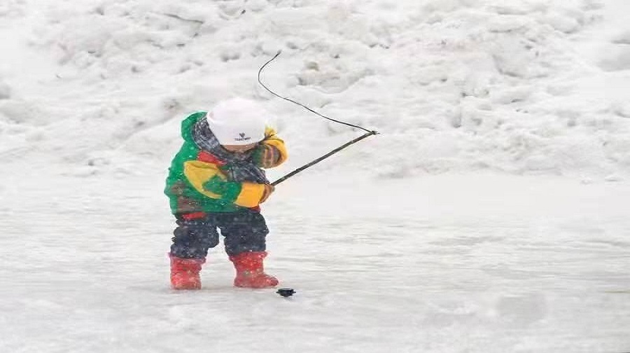 弓长岭水岸花芊谷冰雪大世界