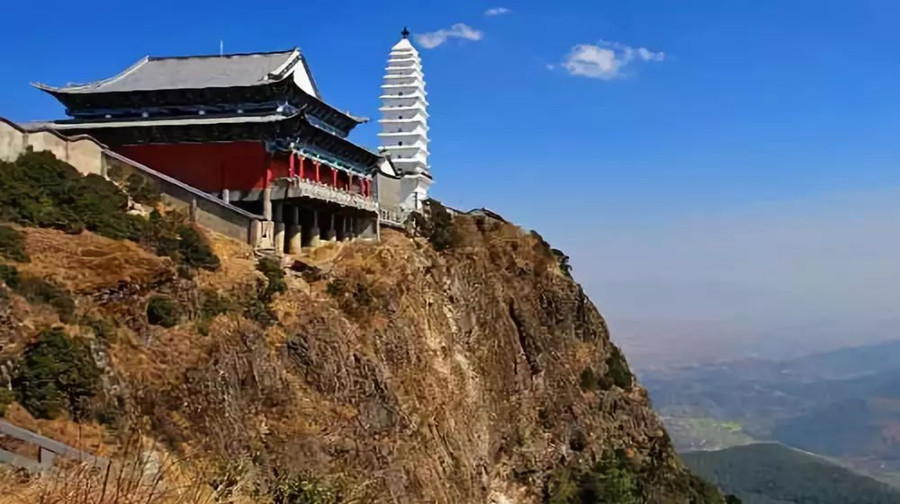 鸡足山