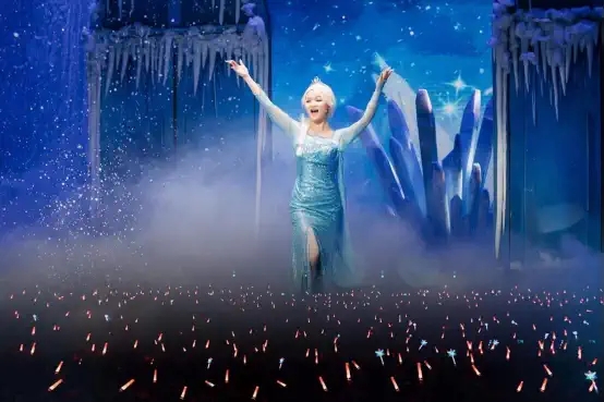 2022【嘉年华特别版】大型沉浸式全景舞台剧《冰雪女王Ⅱ艾莎的魔法奇缘》-成都站