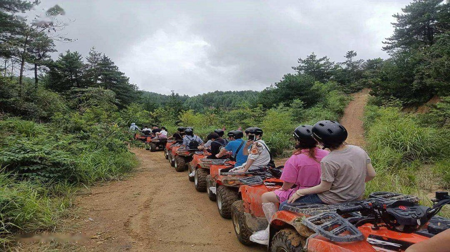 唐园山地越野车基地