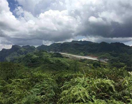都龙边境集市