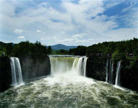 镜泊湖风景区