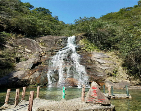 龙川大峡谷