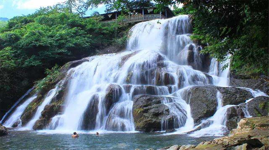 十万大山国家森林公园