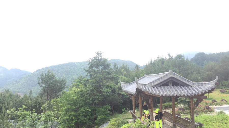 龙泉山旅游区