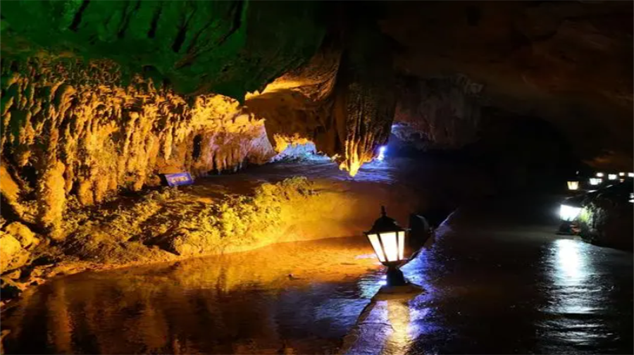 張關水溶洞旅遊風景區