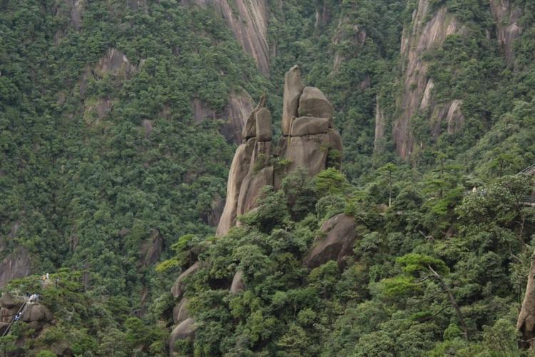 三清山蒲牢鸣天图片