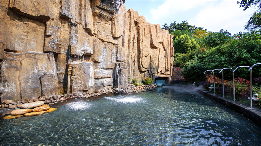 汤山温泉