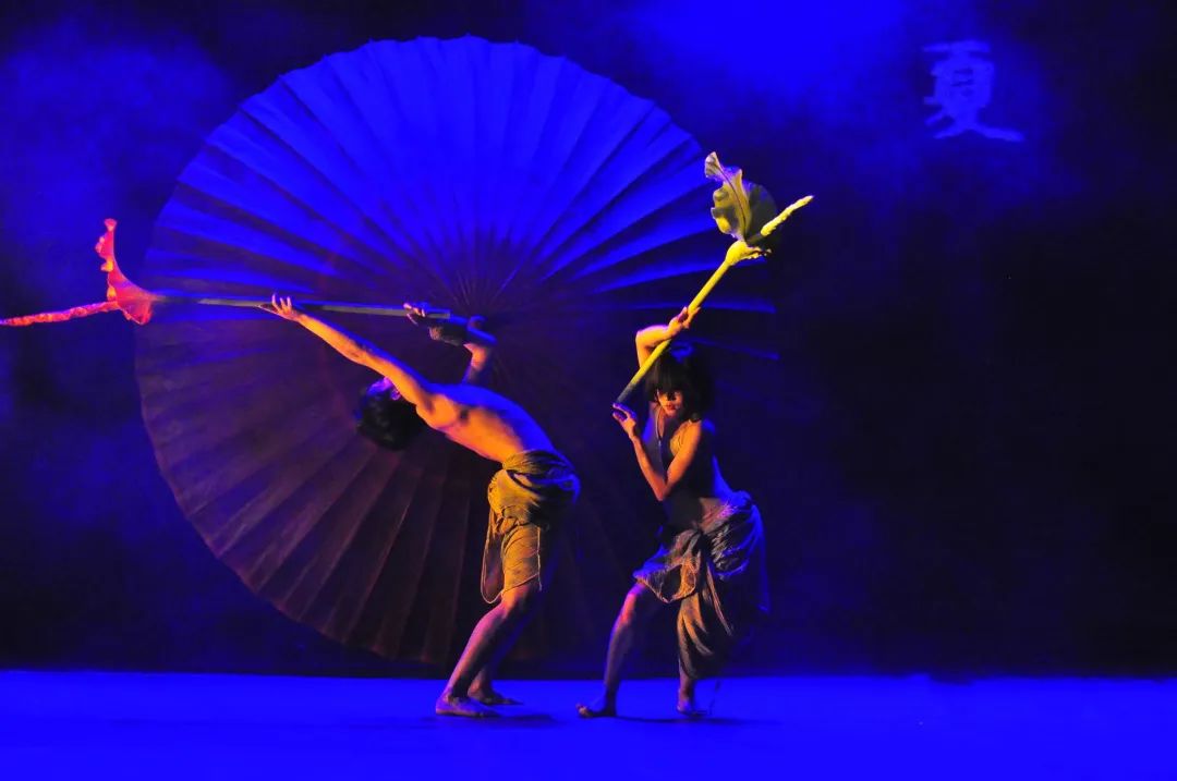 2022北京现代舞团舞剧《二十四节气·花间十二声》-长沙站