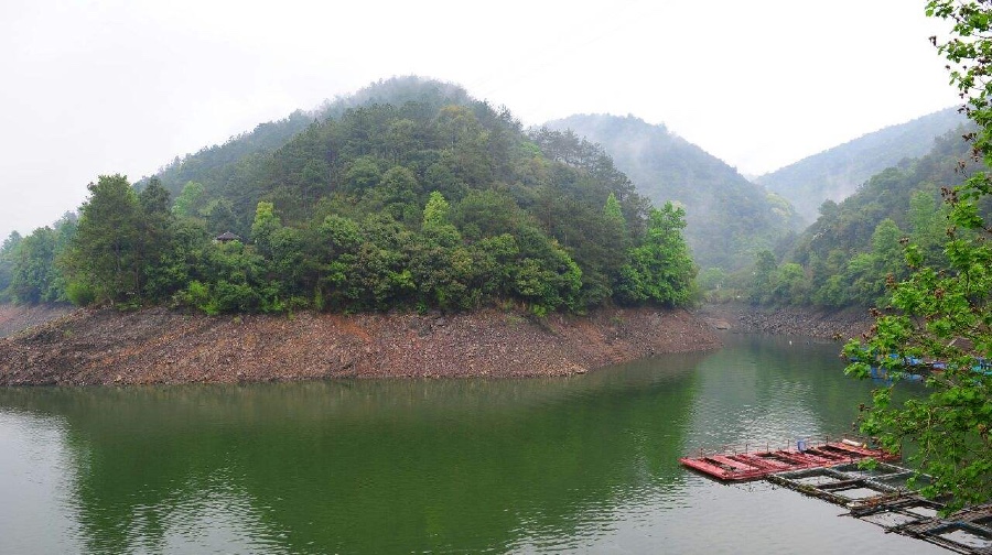 赣州阳明湖景区
