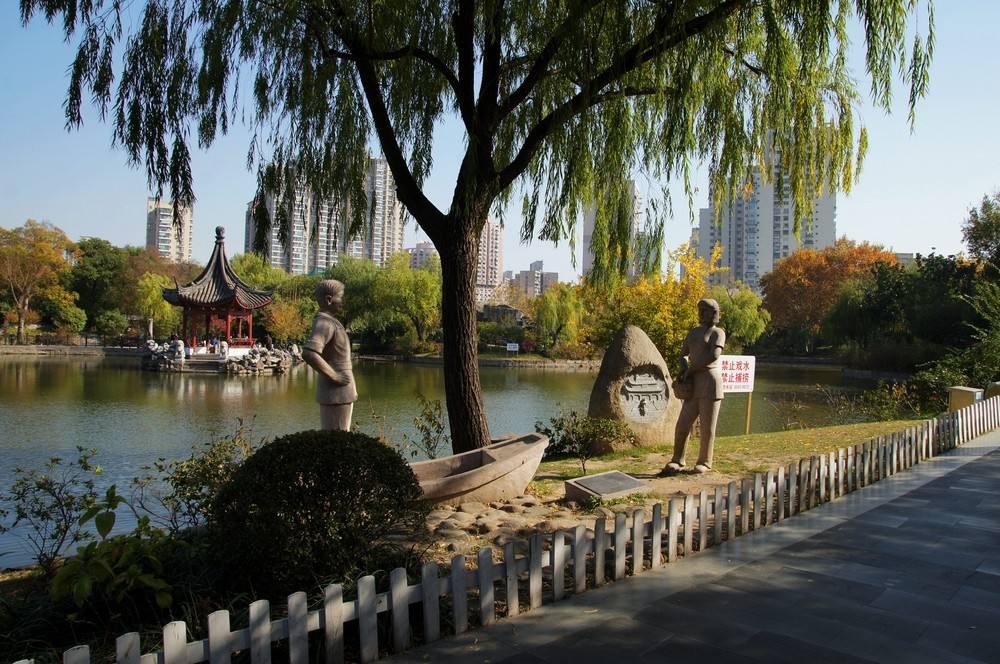 上海和平公园要门票吗?