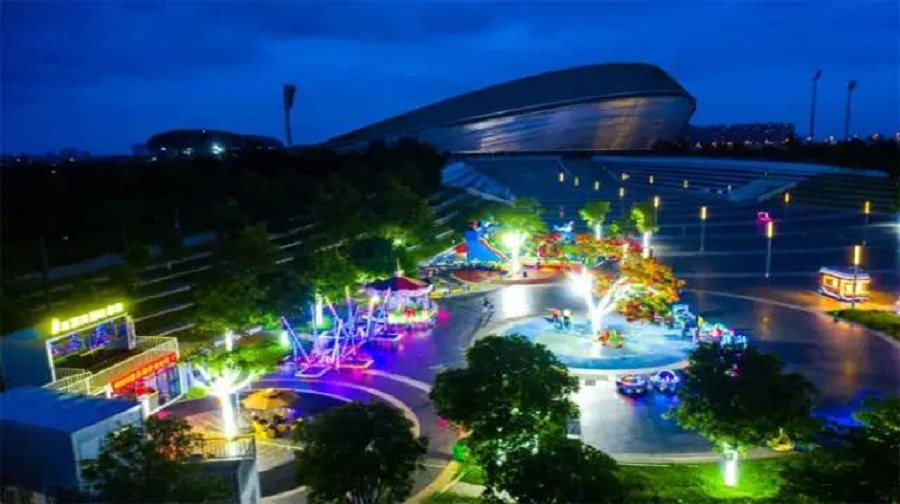 铭投五源河潮玩市集