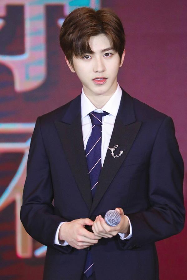 2023蔡徐坤澳门演唱会票价、地点、时间