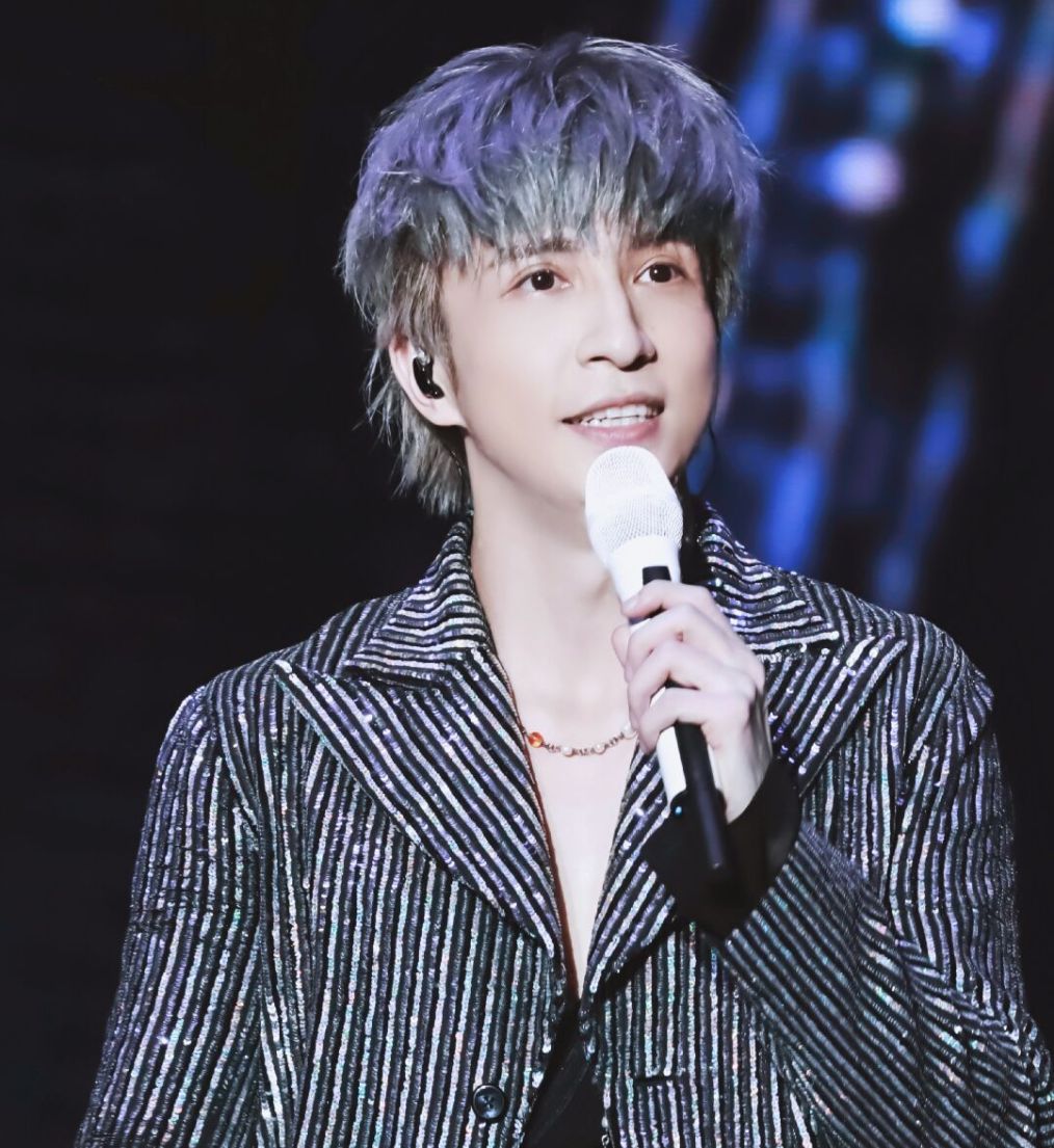 2023薛之谦成都演唱会（时间+场馆+订票）