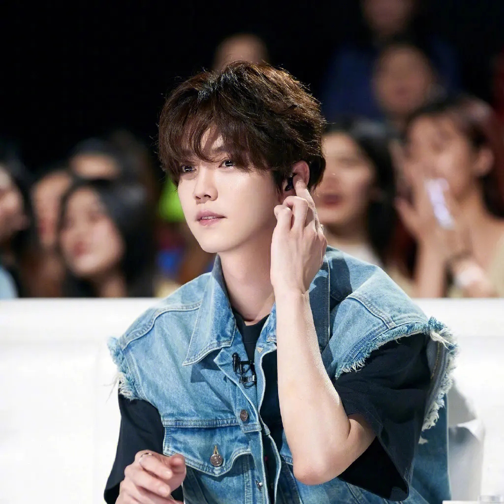 2023鹿晗武汉演唱会演出安排(时间,地点,门票)