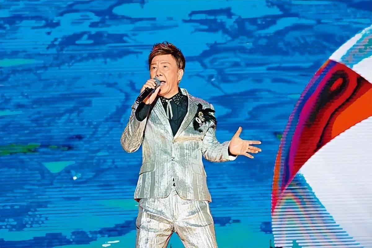 香港歌手尹光个人资料图片