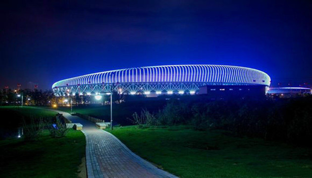 鞍山经开区奥体中心北广场6号门