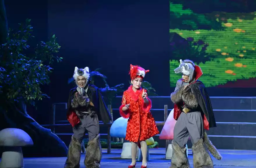 2021“快乐童年·童话相伴”经典话剧展演--童话剧《三只小猪》-郑州站