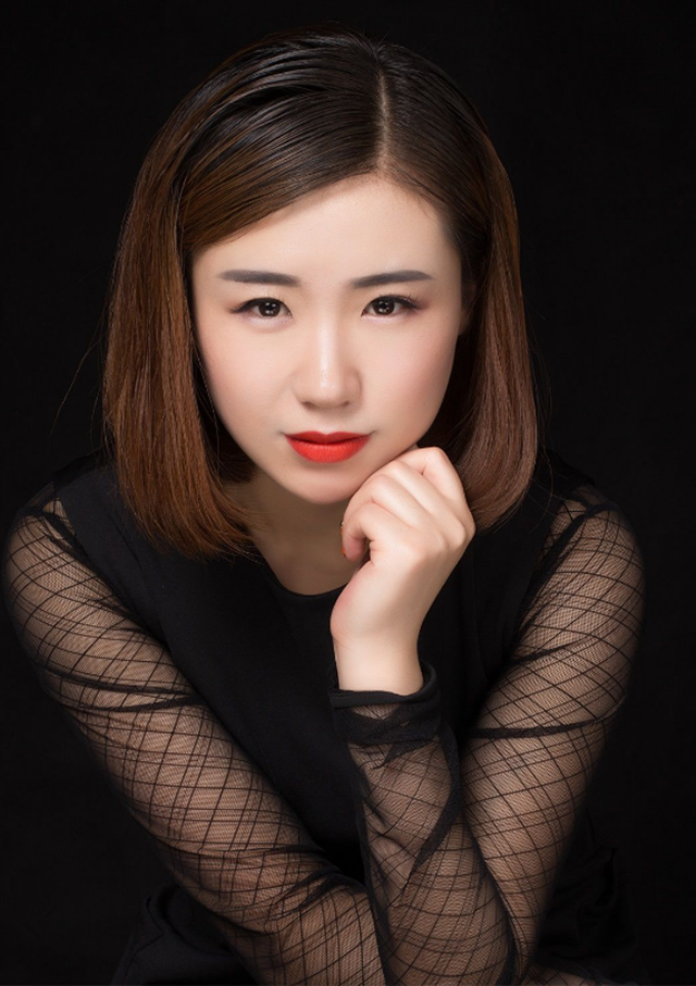 河南郑州的女歌手图片