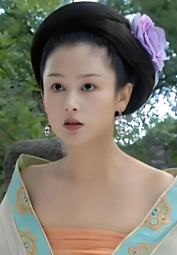 陈红
