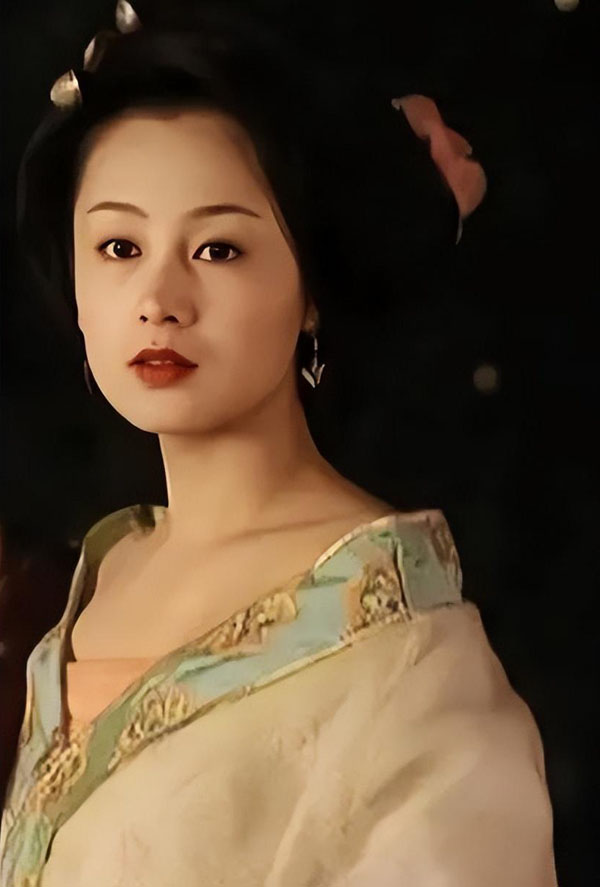 陈红