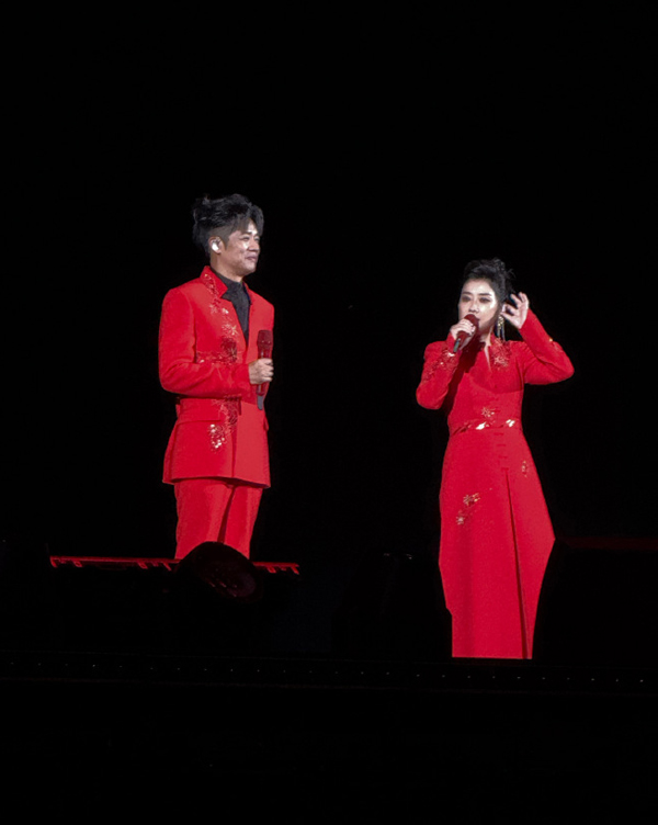 凤凰传奇演唱会