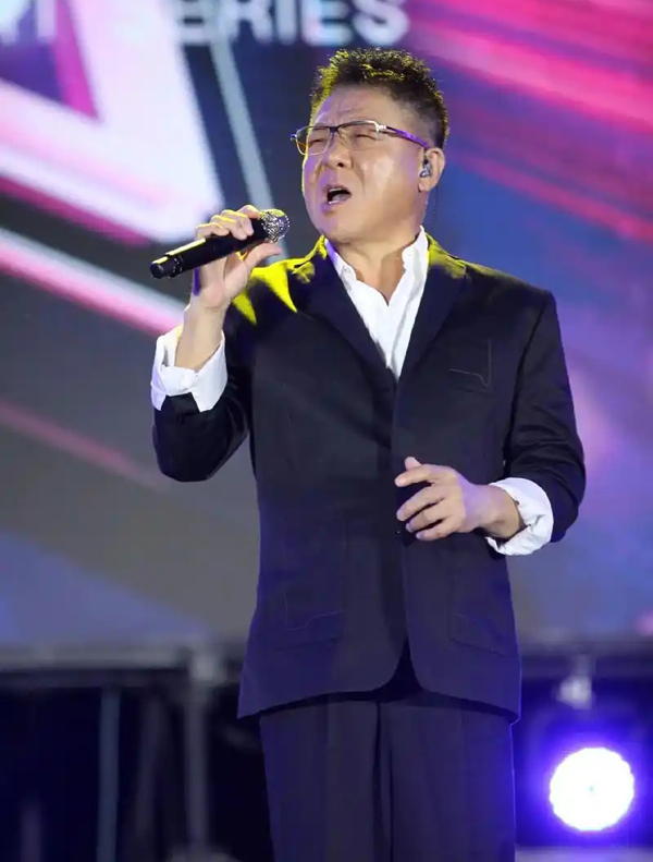 姜育恒演唱会