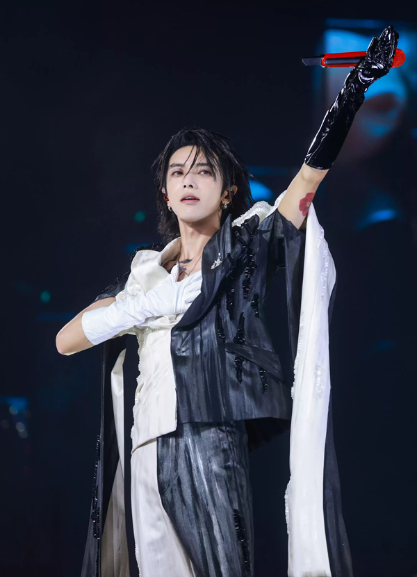 2026华晨宇「火星演唱会」南京站