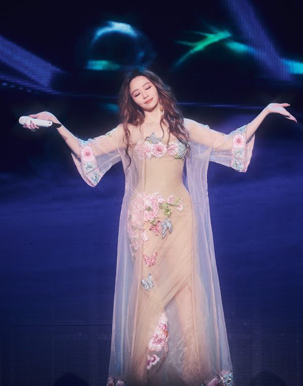 张靓颖演唱会