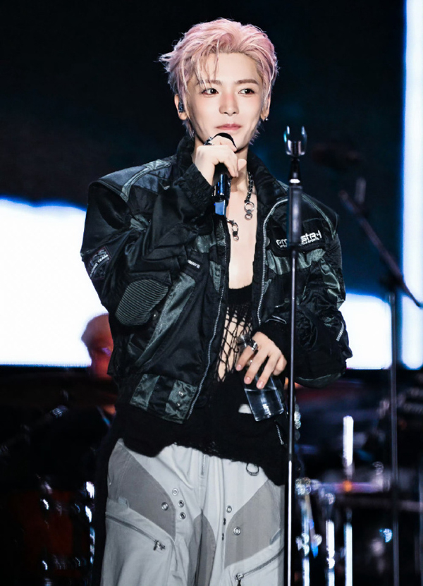 侯明昊演唱会