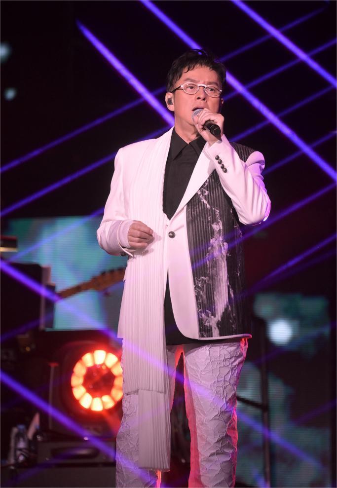 谭咏麟演唱会